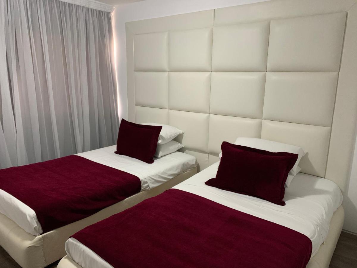 Pasithea Family Apartment Ларнака Екстер'єр фото